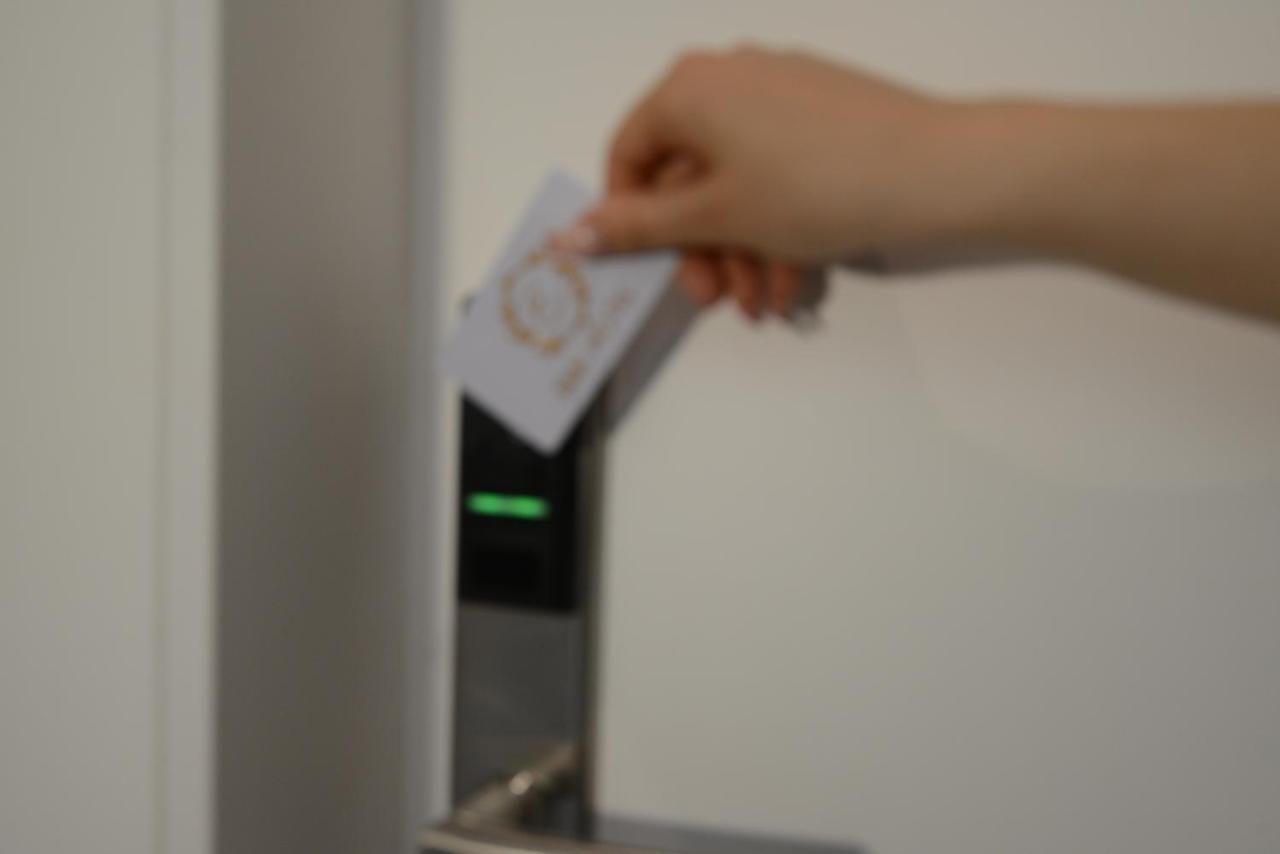 Ebbi Hotel Dhërmi Eksteriør billede