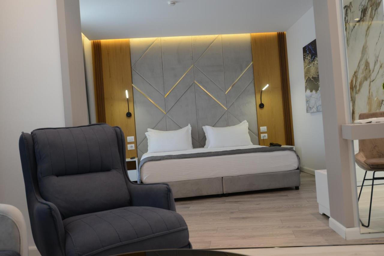 Ebbi Hotel Dhërmi Eksteriør billede