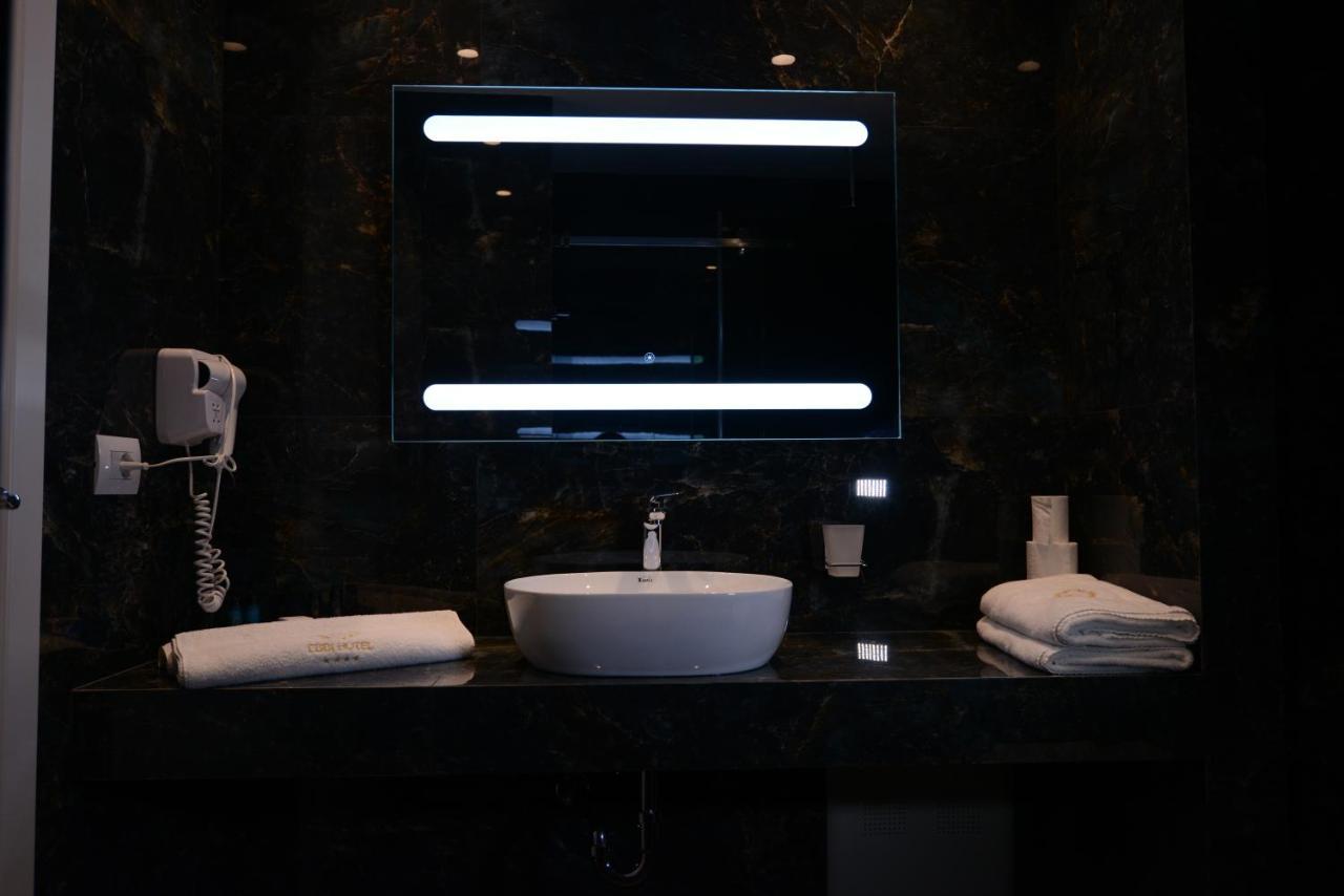Ebbi Hotel Dhërmi Eksteriør billede